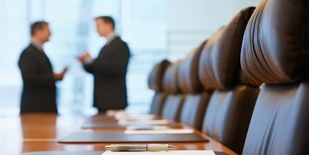 How Directors Can Pay Themselves Tax-Efficiently Using UAE Structures (UK Business Owners’ Guide)